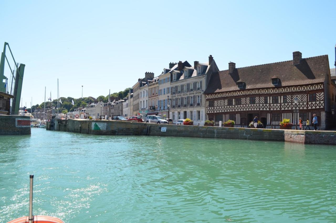 Appartement Le Phare Au Pied Du Port Saint-Valery-en-Caux Eksteriør bilde